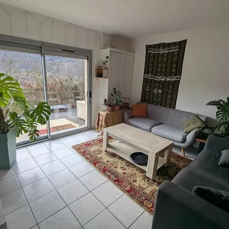 T3 à Accès Au Ruisseau -terrasse Vignec
